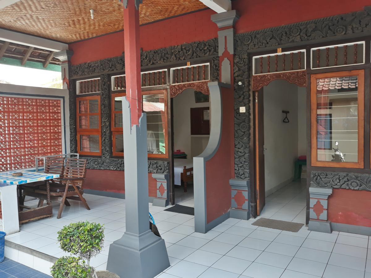Gede Homestay Lovina  Exterior photo